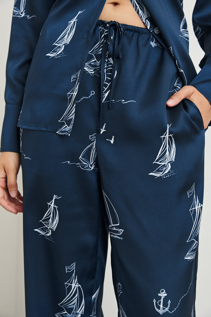 Damoni Pant main image 0