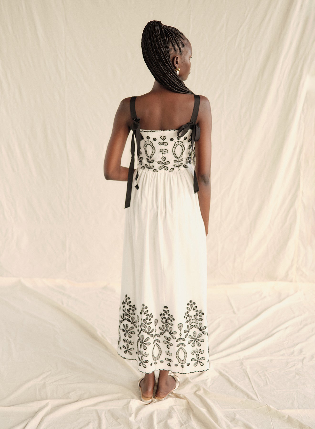 Saylor ‘Maryl Midi Dress’