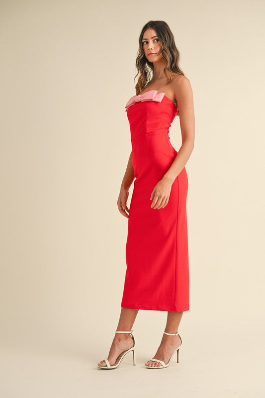 The 'Bow Strapless Dress'