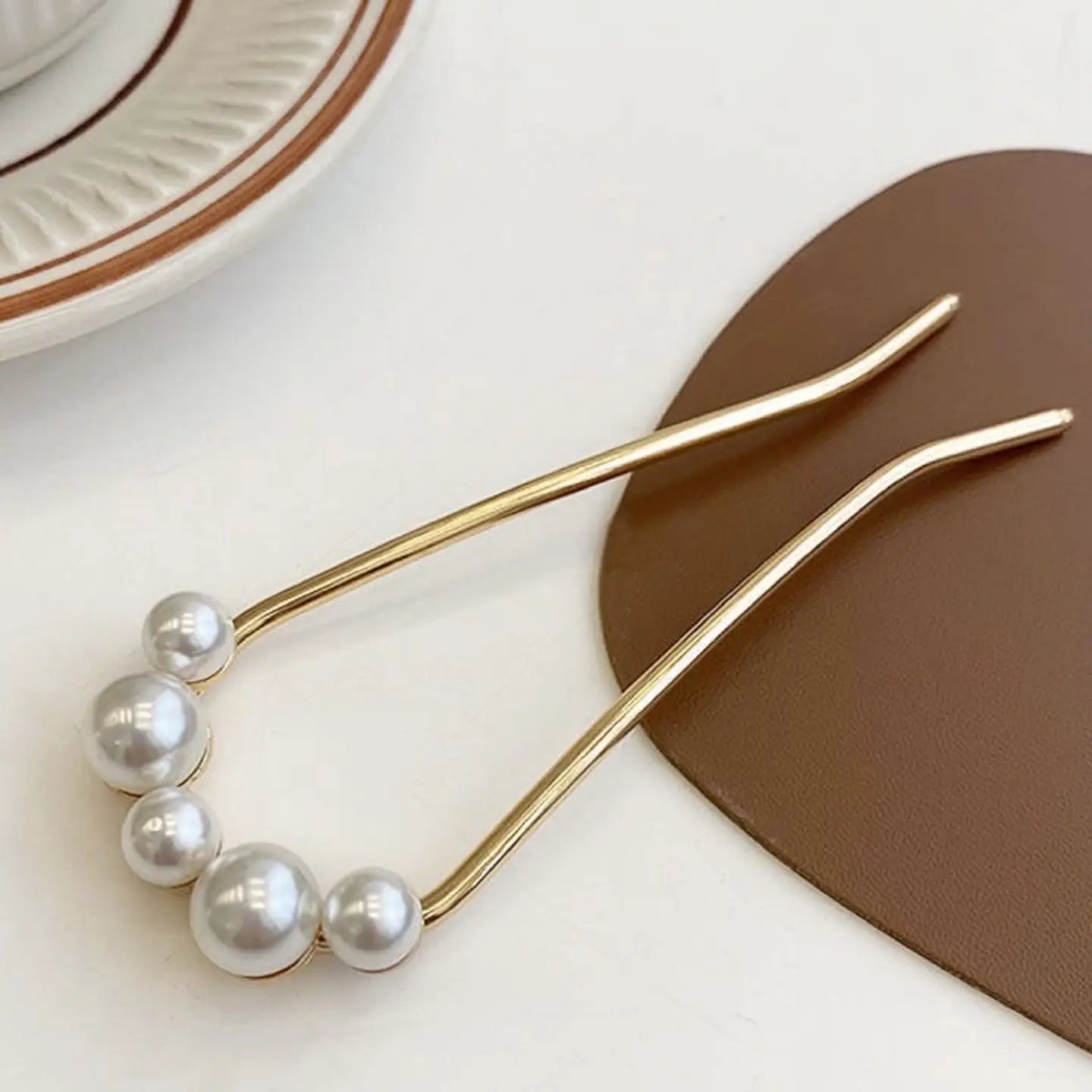 The 'Geo Hair Slide'