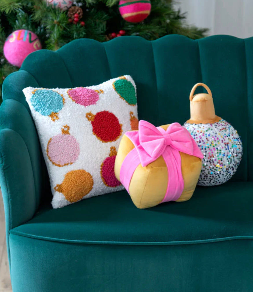 Shiraleah ‘Ornaments Pillow’