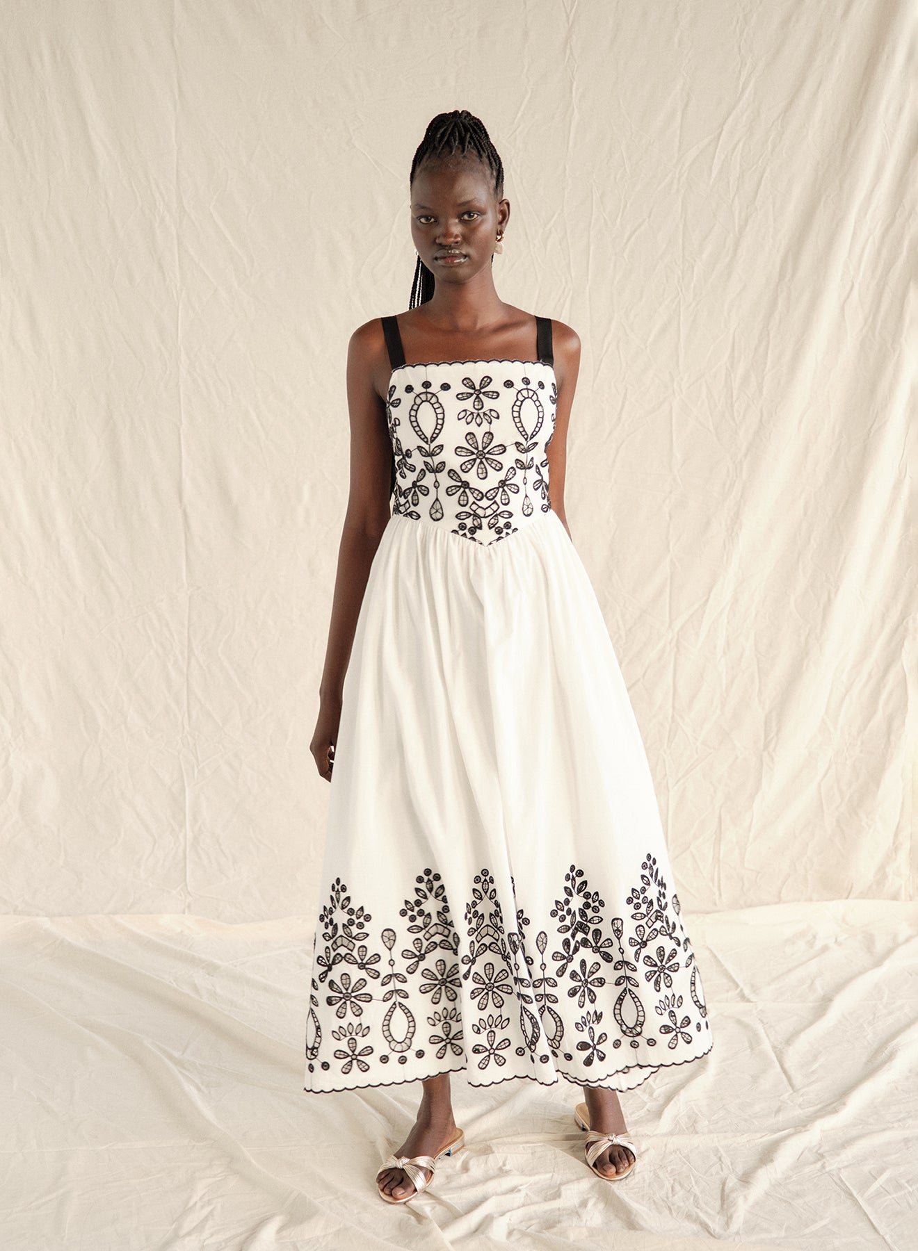 Saylor ‘Maryl Midi Dress’