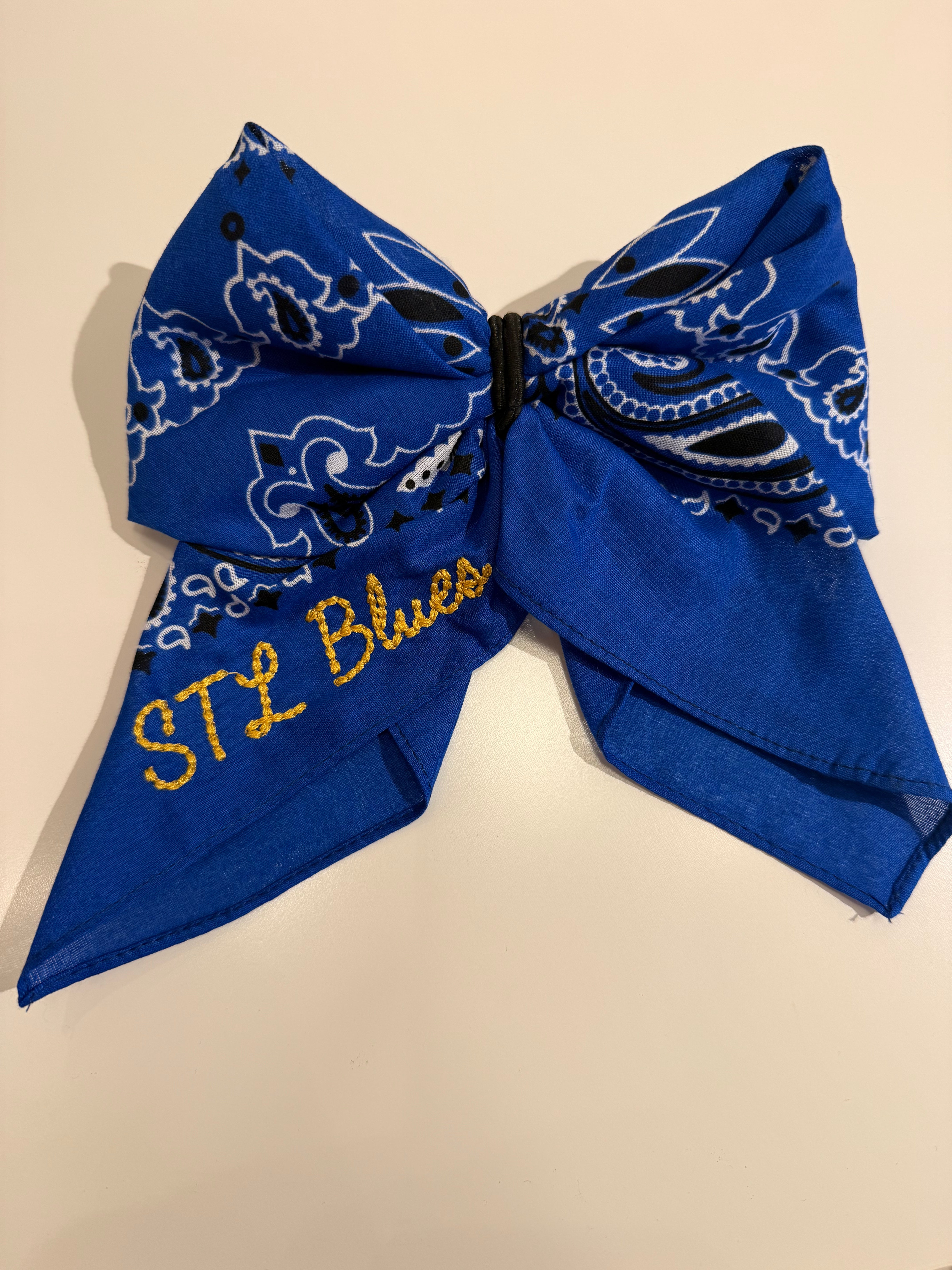 The ‘Stl Blues Bandana Bow Barrette’