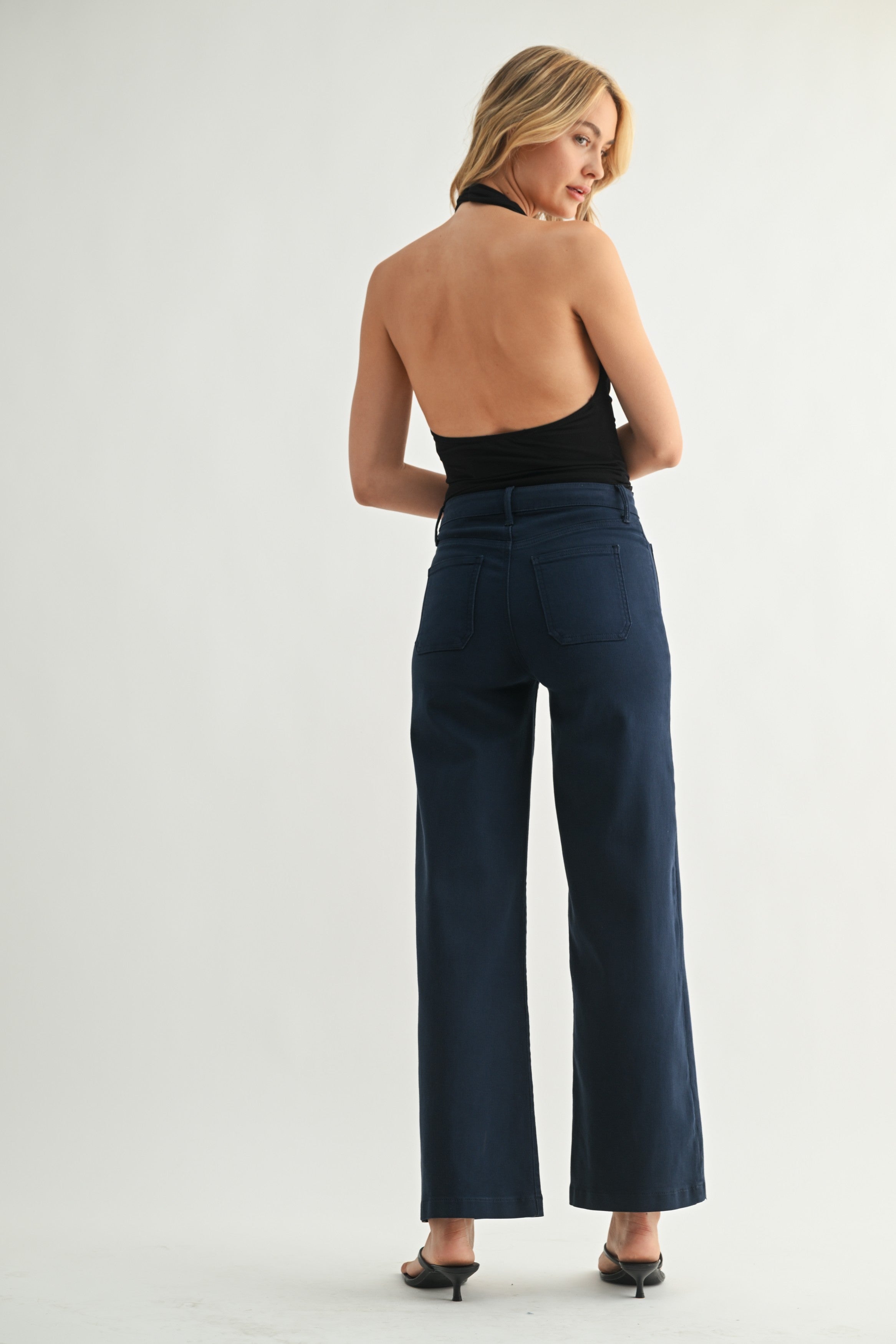 The ‘Mini Patch Pocket Wideleg’