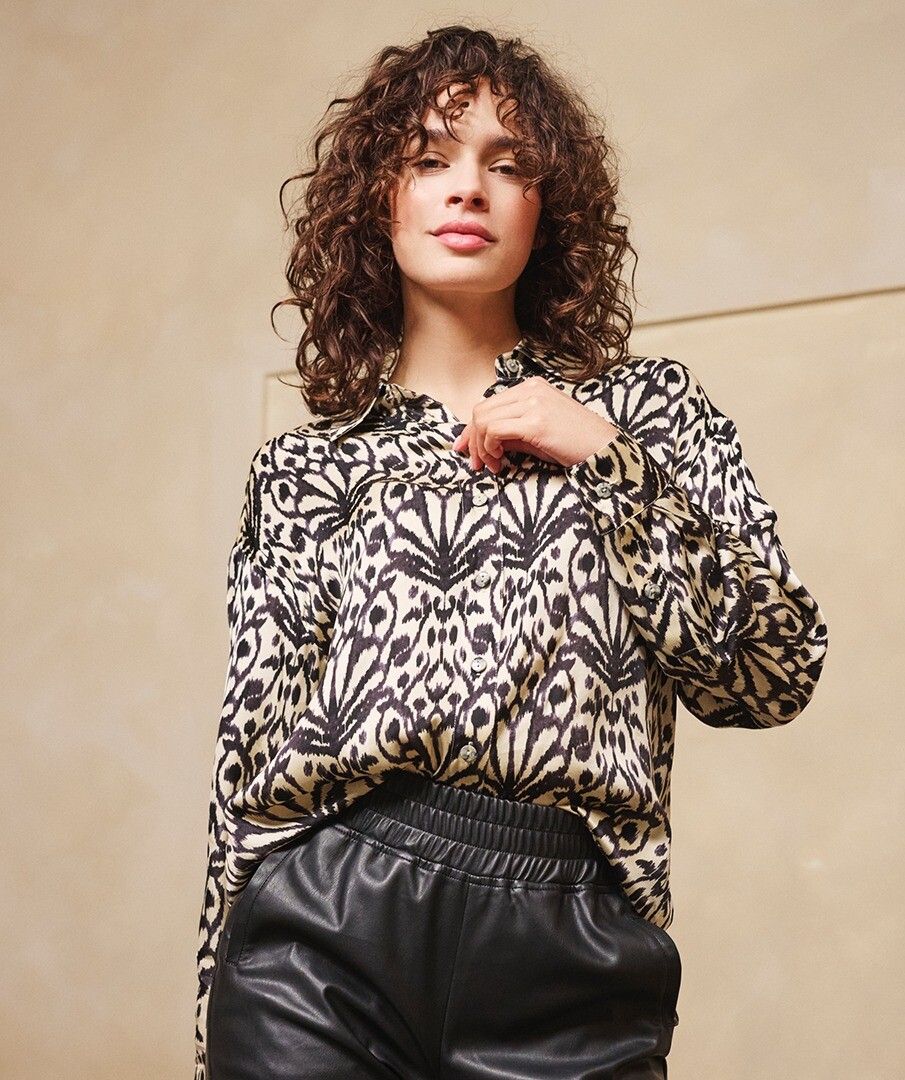 Esqualo ‘Sign Print Blouse’
