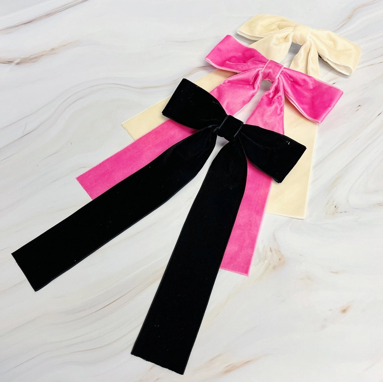 The ‘Simply Velvet Bow Clip Set 3’