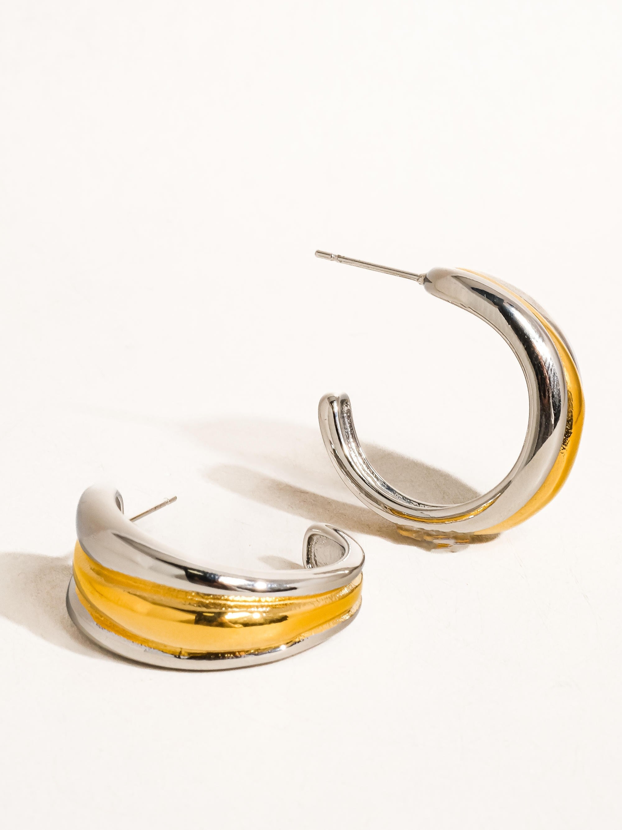 The ‘Lazare C Hoop Earring’