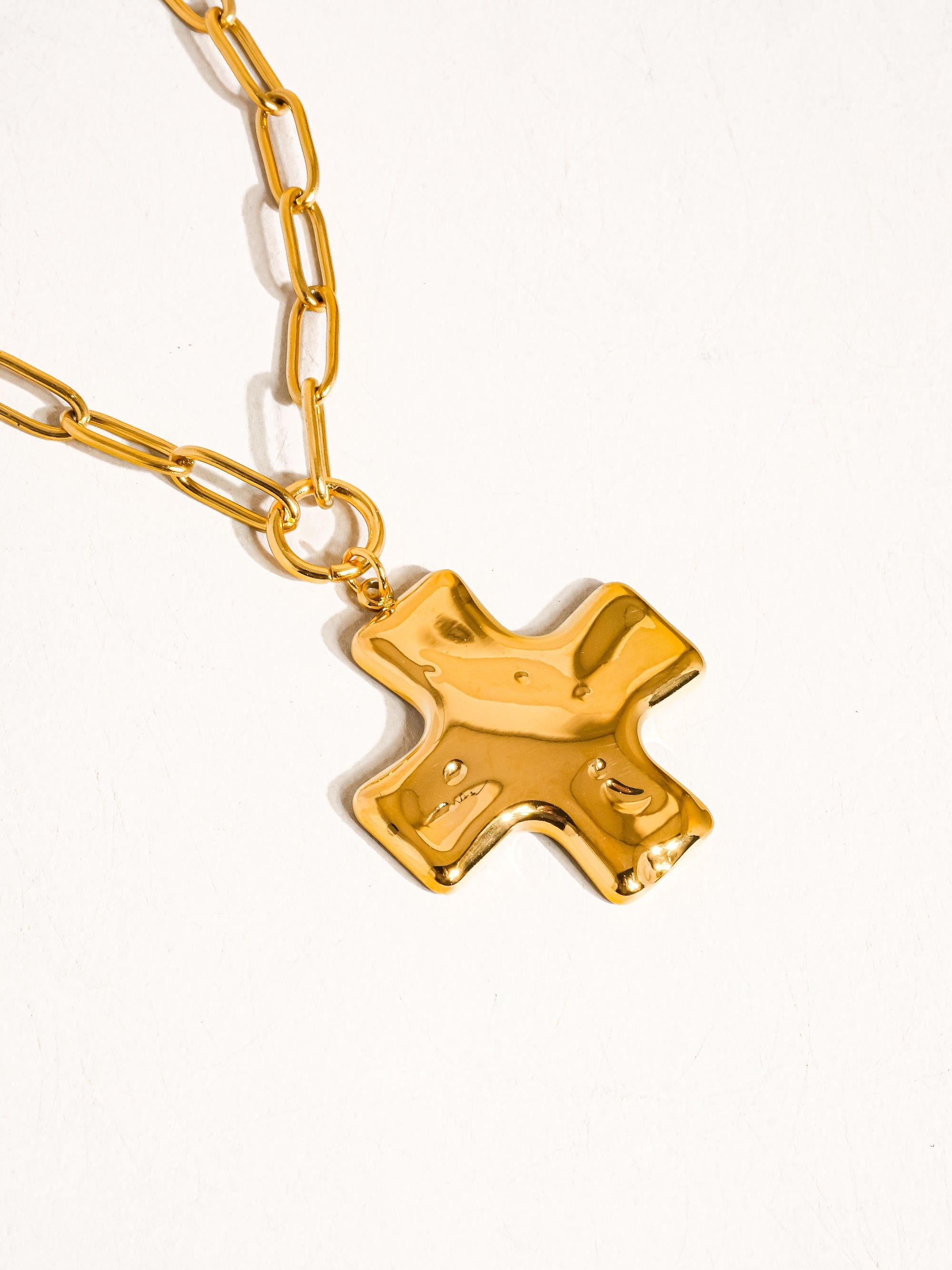 The ‘Bari Necklace’