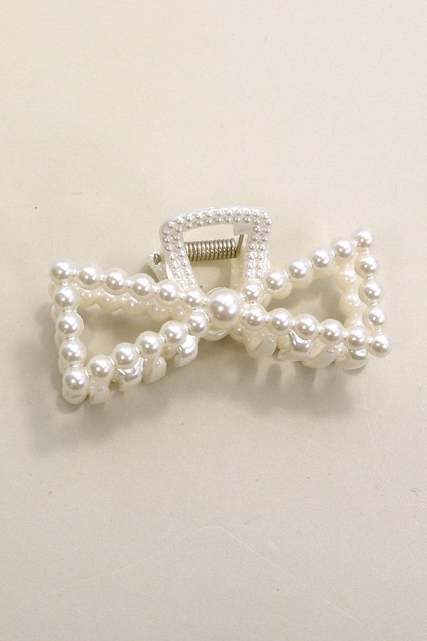 The ‘Pearl Hair Claw Clips’