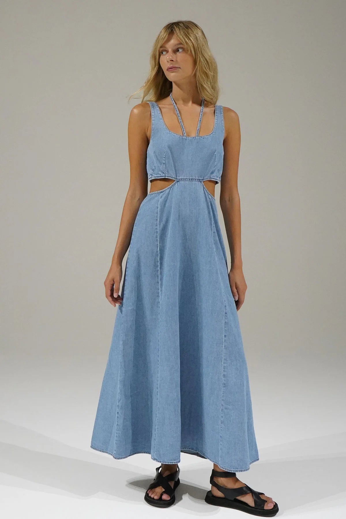 LNA ‘Lorelei Chambray Dress’