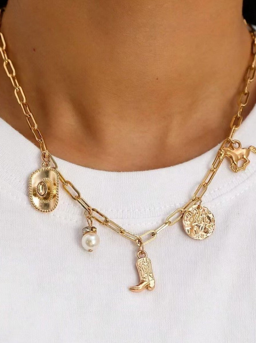 The ‘Western Charm Necklace’