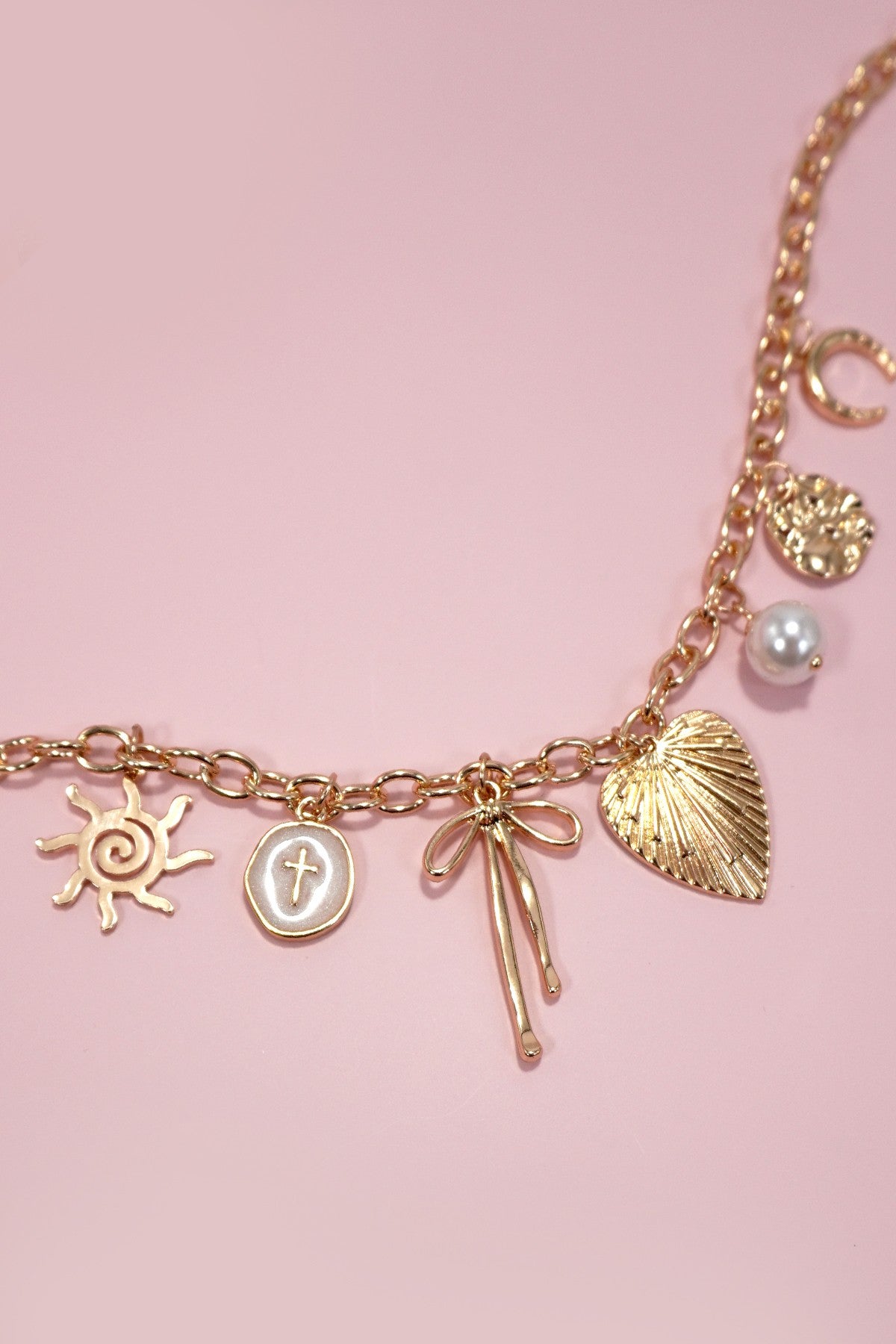 The ‘Heart Charm Necklace’