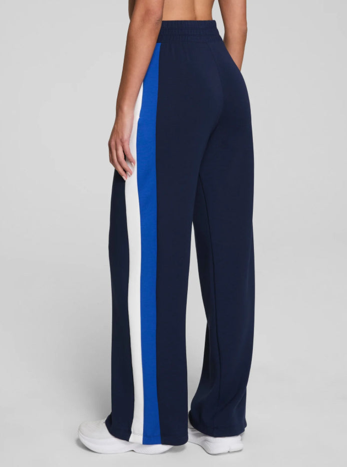 Spanx ‘Airessentials Colorblock Pant’