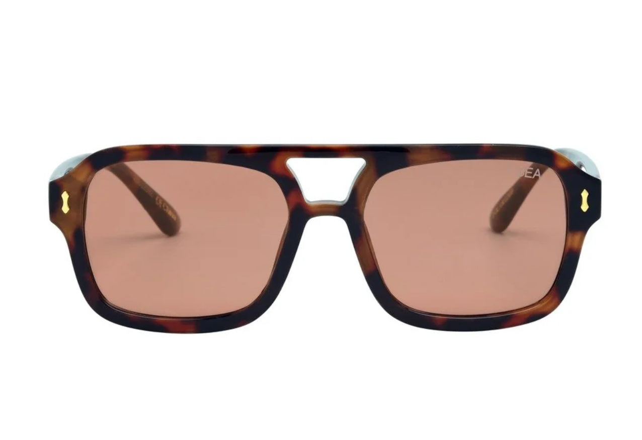I-SEA ‘Royal Sunglasses’